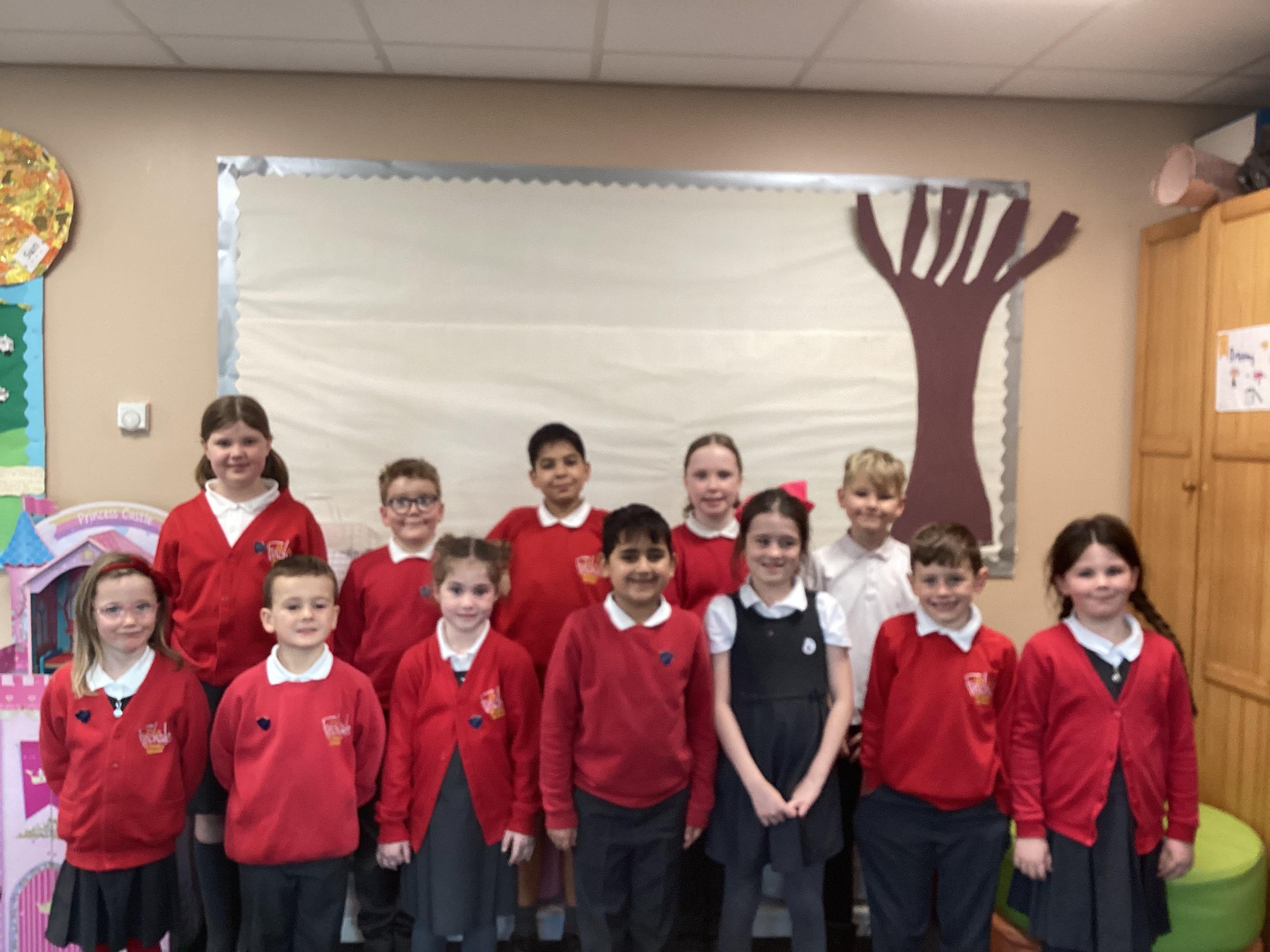 BR: Cara, Austin, Bodhi, Violet, Jay. FR: Emily, Eddie, Jessie, Aarav, Darcey, Seth, Izzy.